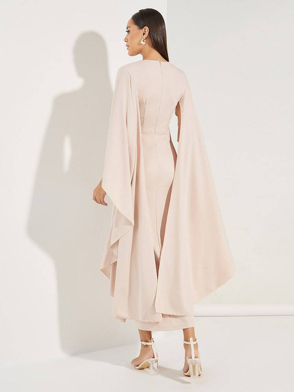 Rachel - Hellrosa Midi-Klänning med V-urringning och Chiffonärmar
