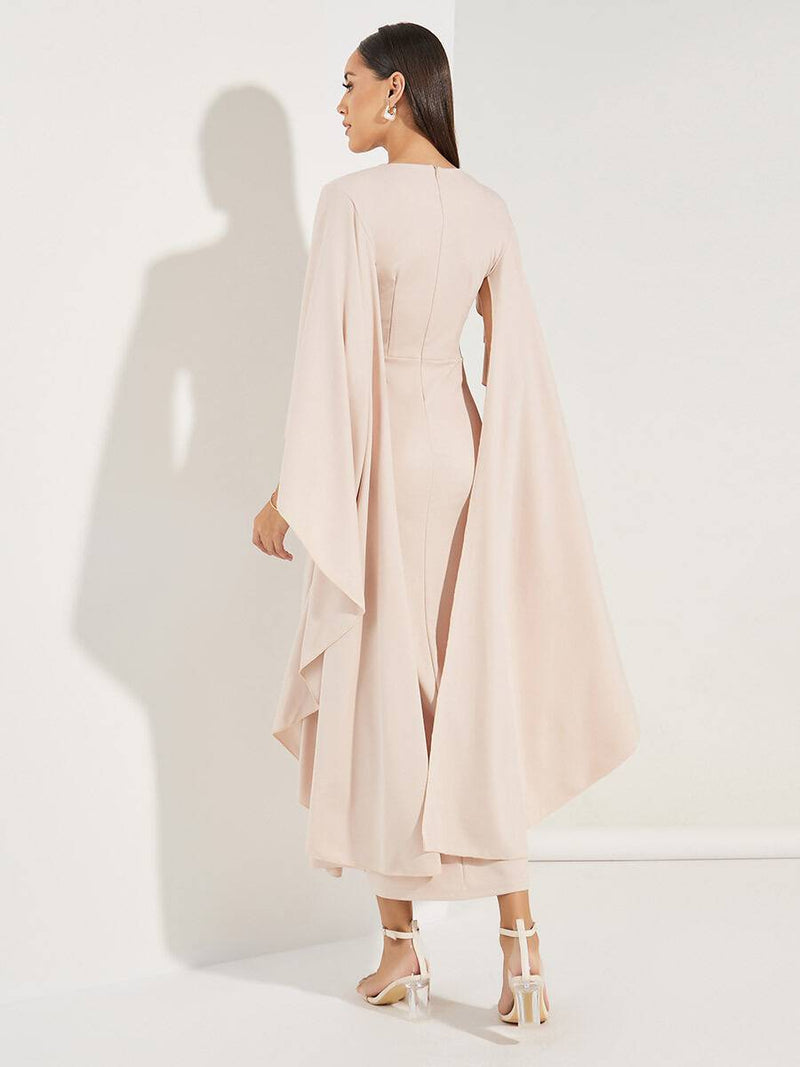 Rachel - Hellrosa Midi-Klänning med V-urringning och Chiffonärmar