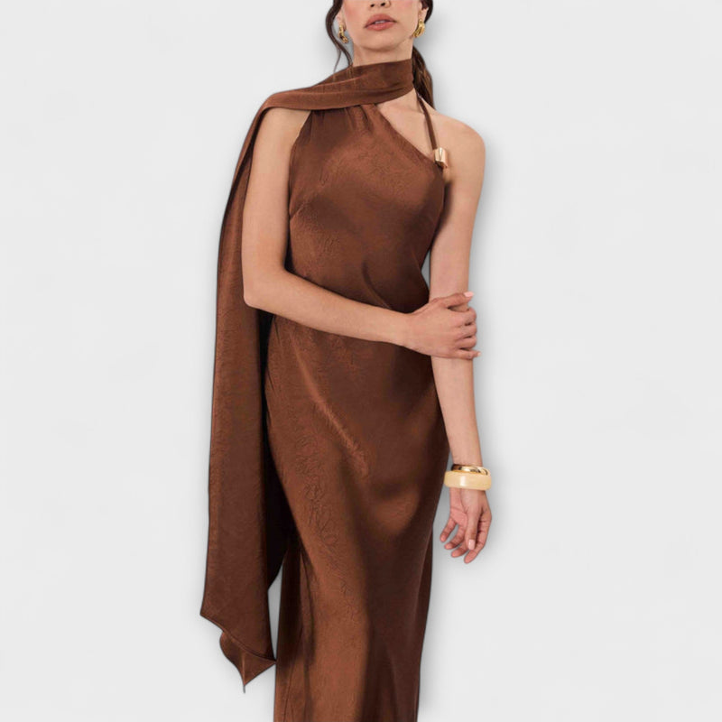 Azura - Elegant Maxiklänning i Satin