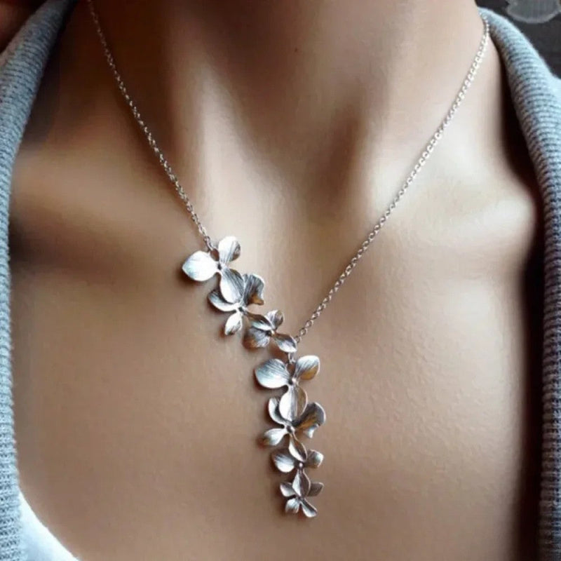 Antik Silver Blommig Halsband