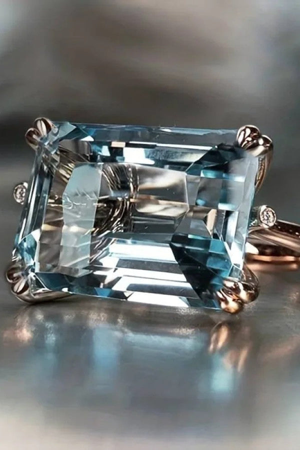Klassisk Vintage Blauer Zirkonia Ring