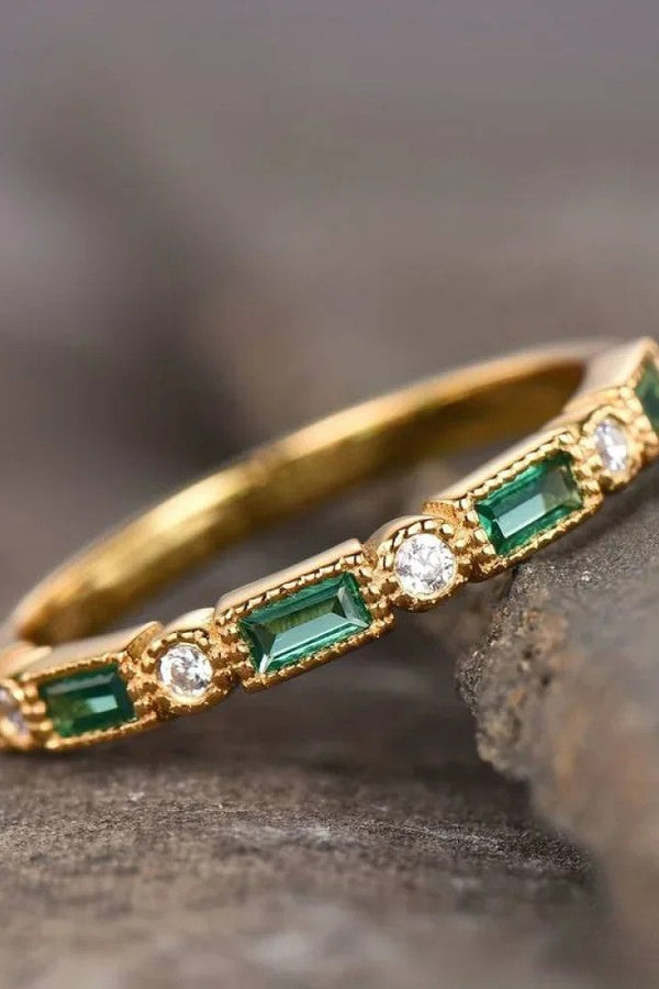 Retro Grön Zirkonia Guldring med Inlägg