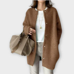 Lilly - Elegant Stickad Jacka