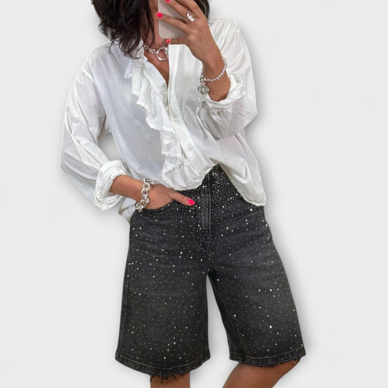 Amaris - Bermudashorts med strassdekorationer