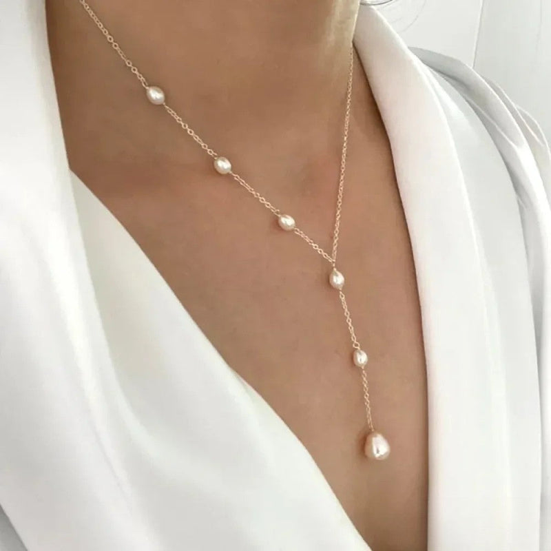 Vintage pärlhalsband med hänge