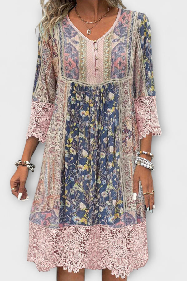 Casey - Boho-klänning med spets och vintage blommönster