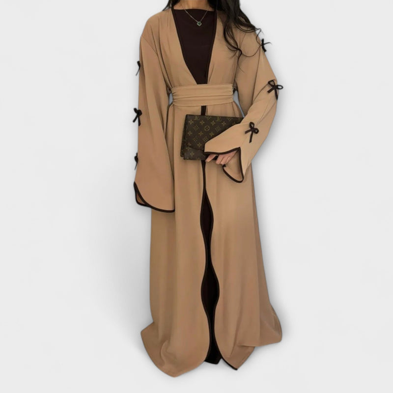 Jasmin - Snygg cardigan och klänning duo med rosettdekoration
