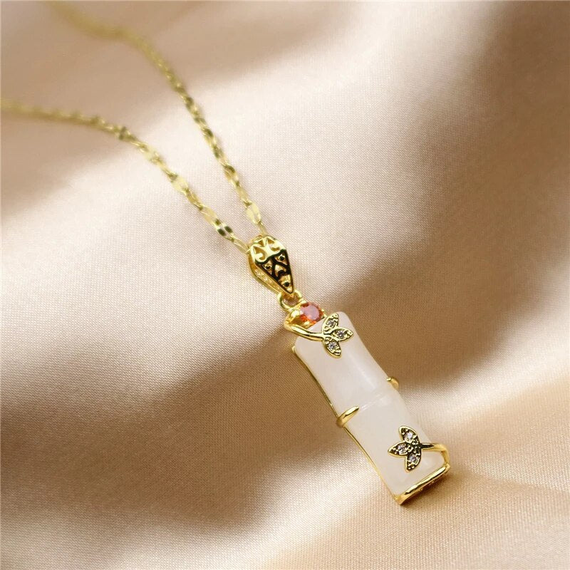 Jade-Amulett-Halsband