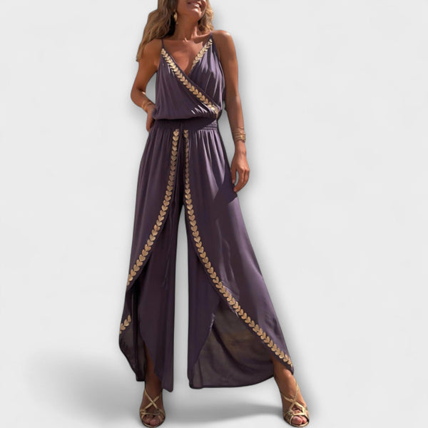 Angela - Donatila V-ringad jumpsuit med broderi och öppna ben