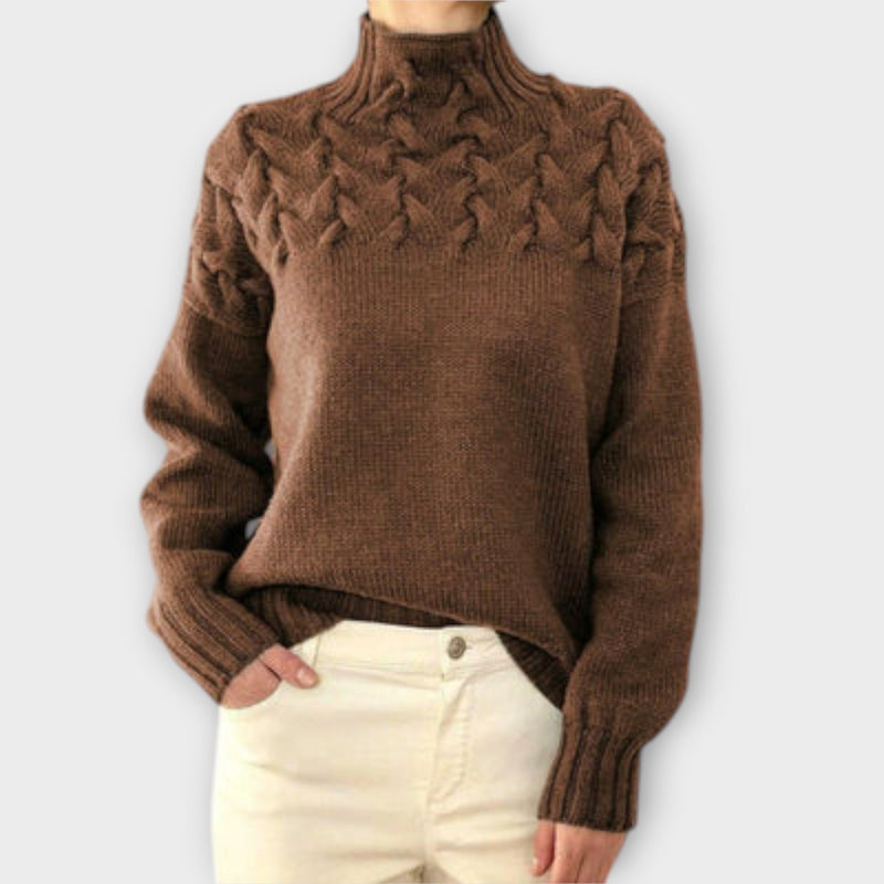 Eva - Damtröja med flätad detalj