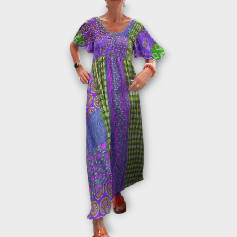 Melania - Livligt Boho-klänning