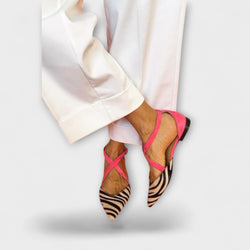 Zarella – Zebra-Tofflor i Pink Power