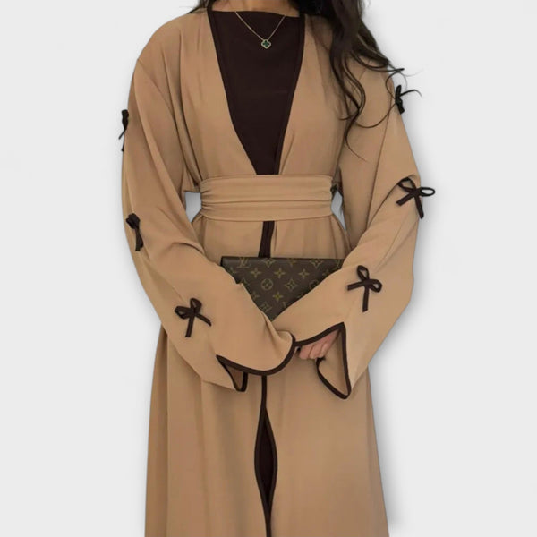 Jasmin - Snygg cardigan och klänning duo med rosettdekoration