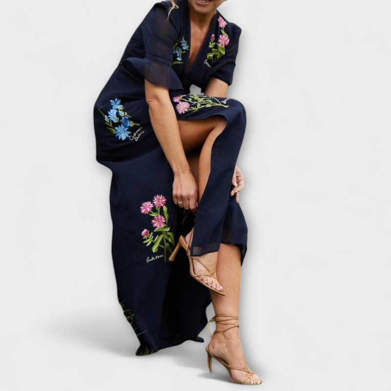 Beatrice - Elegant Navy Blå Klänning med Blomsterbroderi