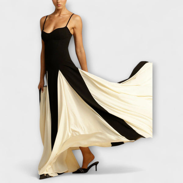 Ember - Klassisk Elegans A-linje Maxi Klänning med Tyllpaneler