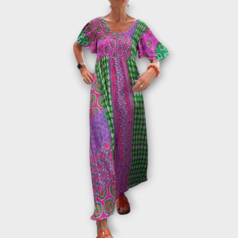 Melania - Livligt Boho-klänning