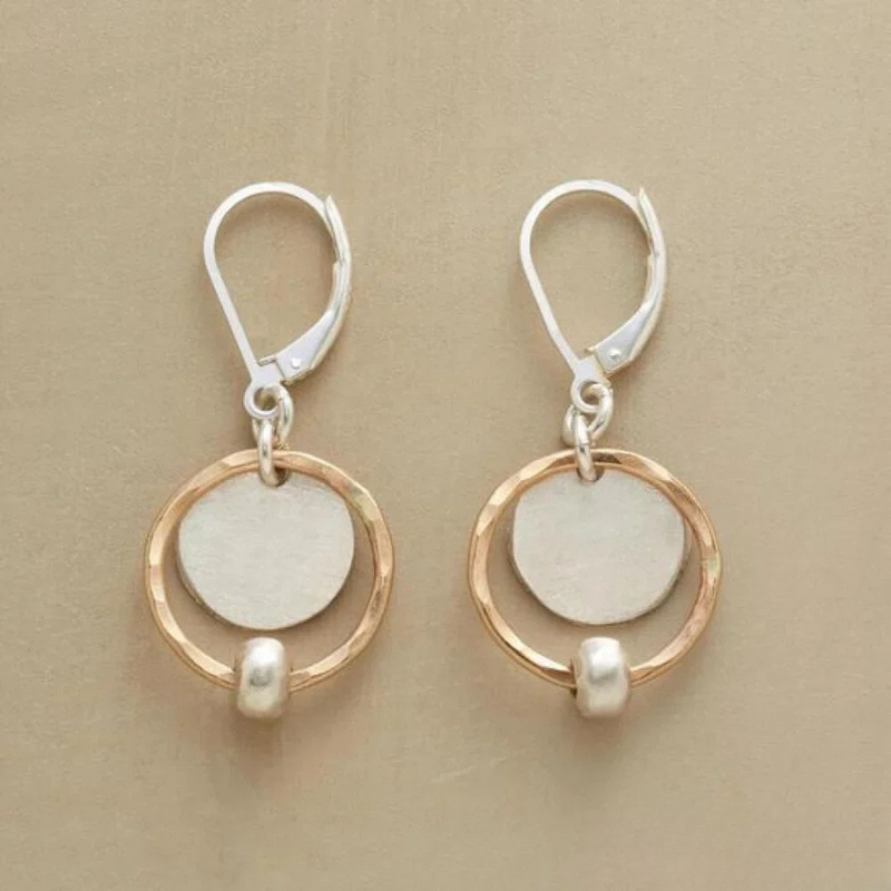 Vintage pärlörhängen med guld- och silverplätering