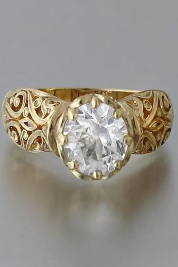Elegant ring med vit zirkonia