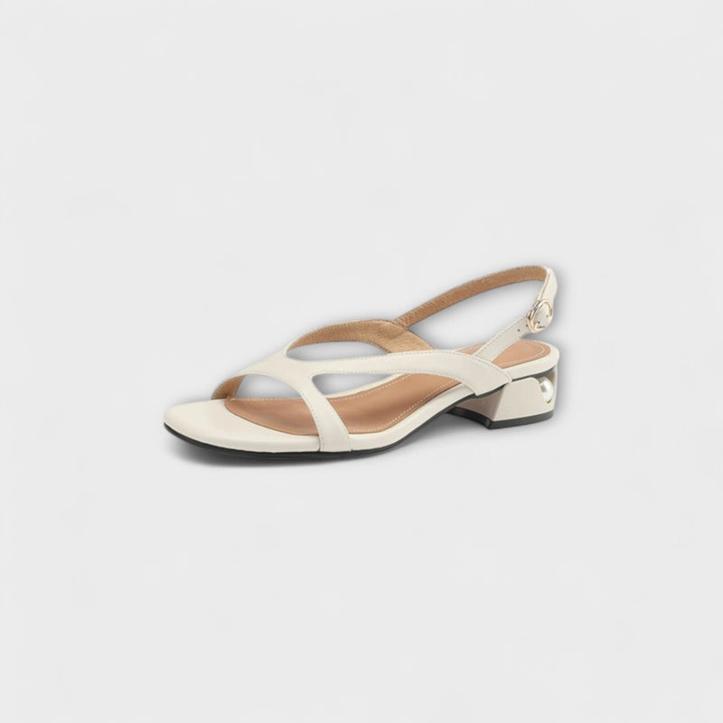 Evelyn - Eleganta Platta Sandaler Minna med Raffinerad Finish