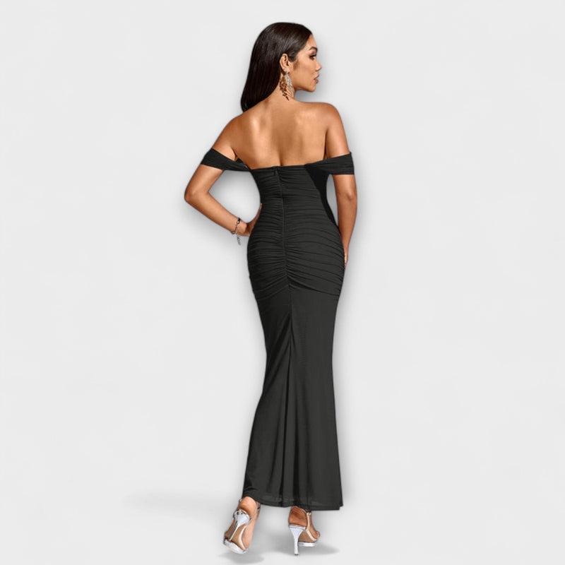 Ione - Off-Shoulder Raffung Bodycon Klänning