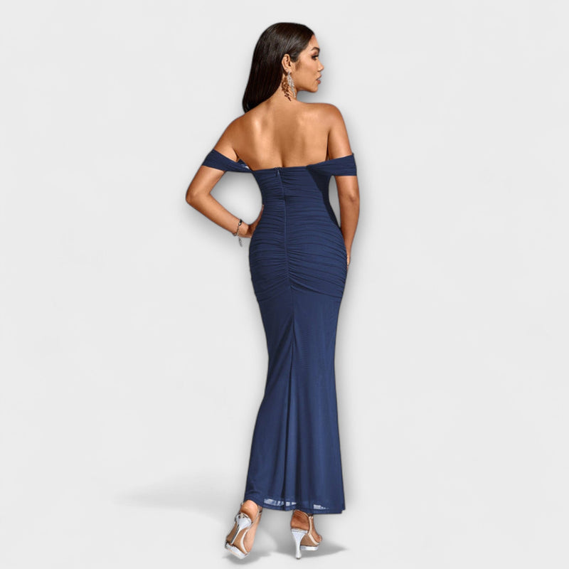 Ione - Off-Shoulder Raffung Bodycon Klänning