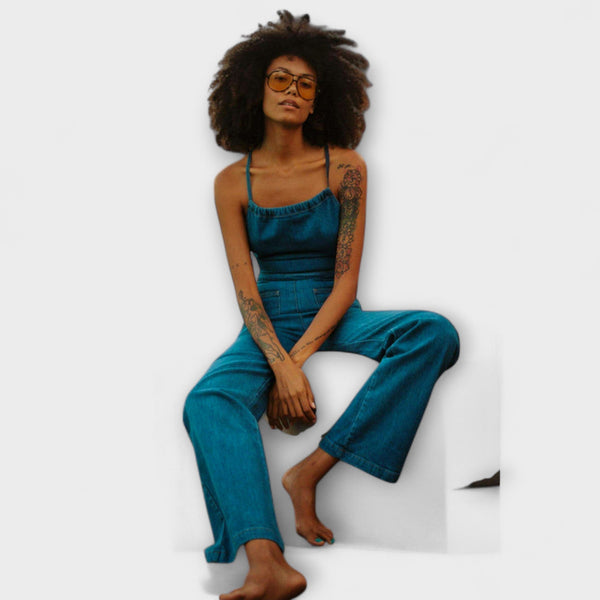 Julie - Utsvängd Denim-Jumpsuit med Banddetalj