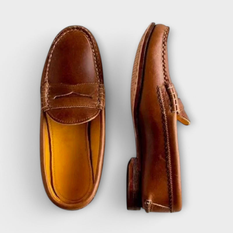 Klassiska dam-loafers