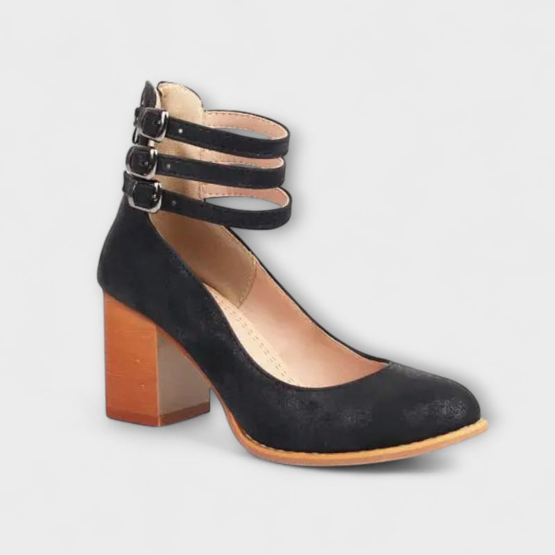 Alira – Pumps med ankelremdesign