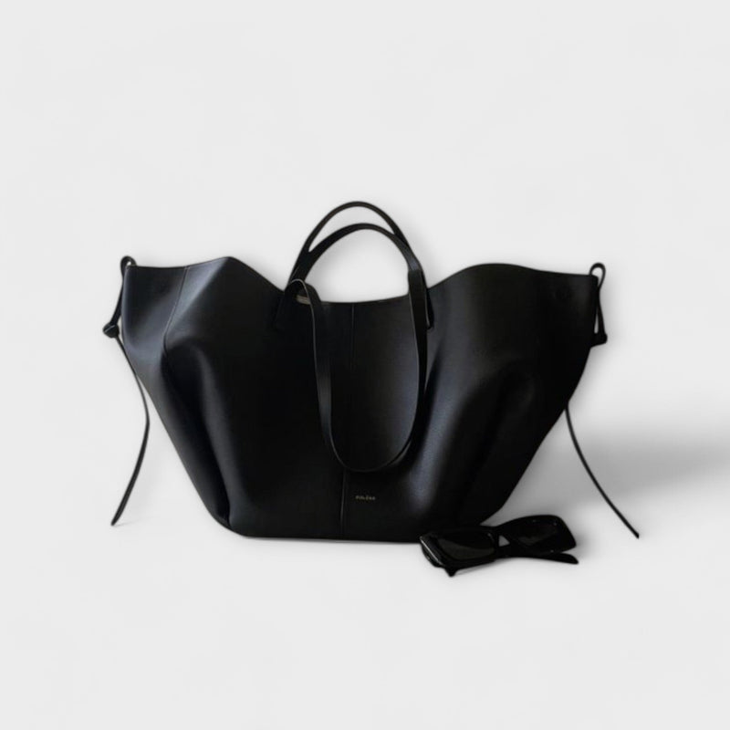 Lora. – Vintage Tote Bag