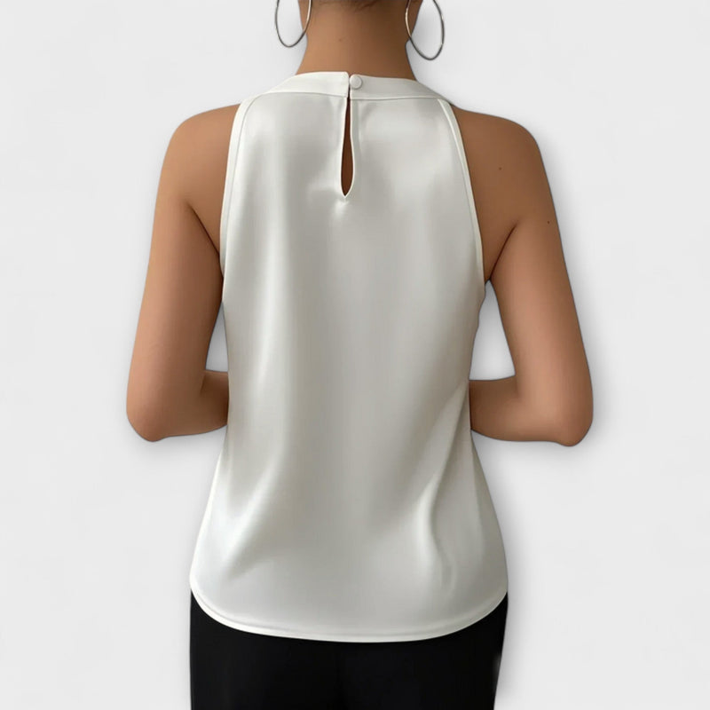 Skye - Elegant satinblus med off-shoulder-design