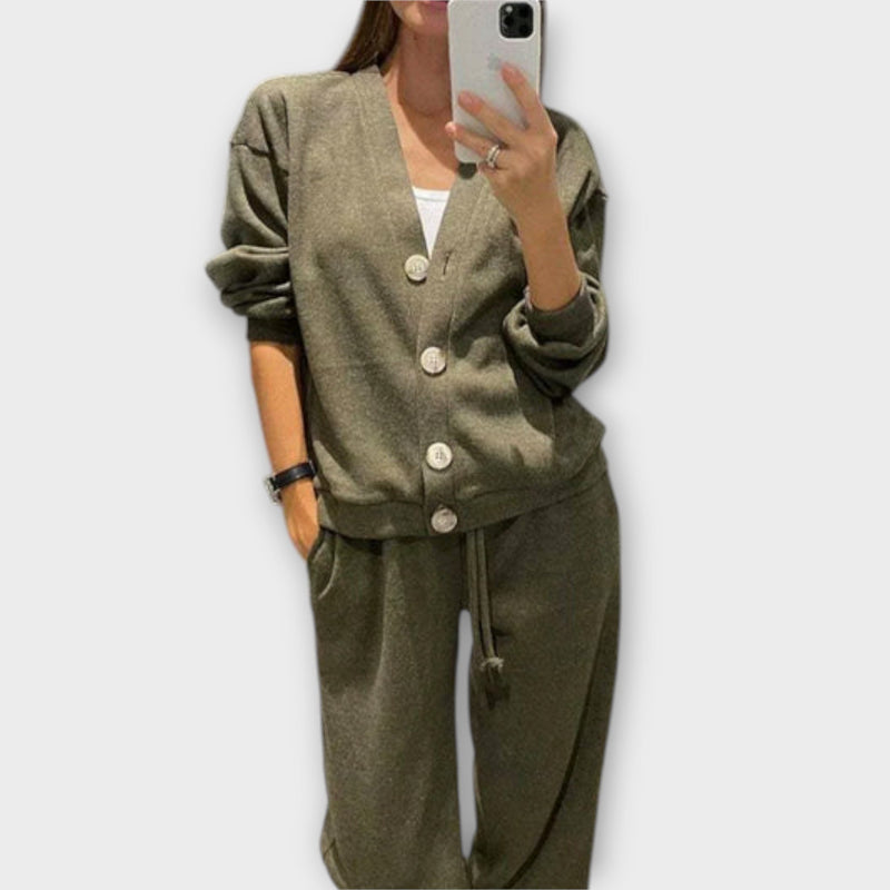 Chantal – Cardigan & Byxor Set