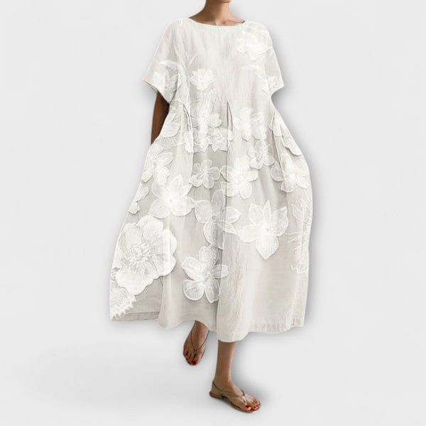 Olivia - Elegant klänning med blommönster