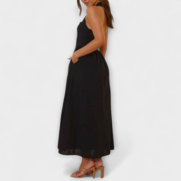 Lydia - Mid-Length Svart Halterneck Klänning med Midje Detalj