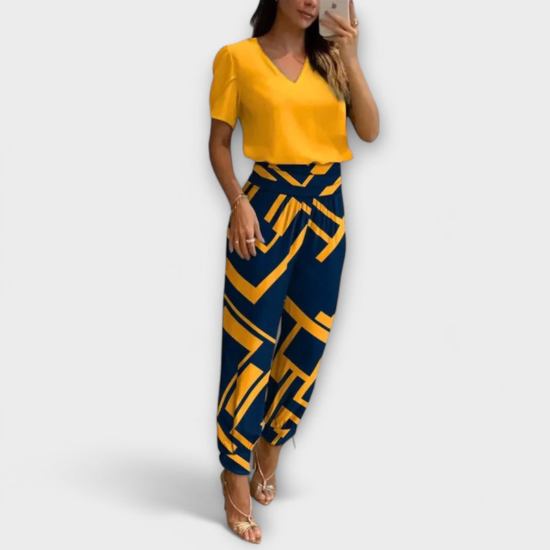 Irmelin – Elegant Set Med Topp Och Byxor