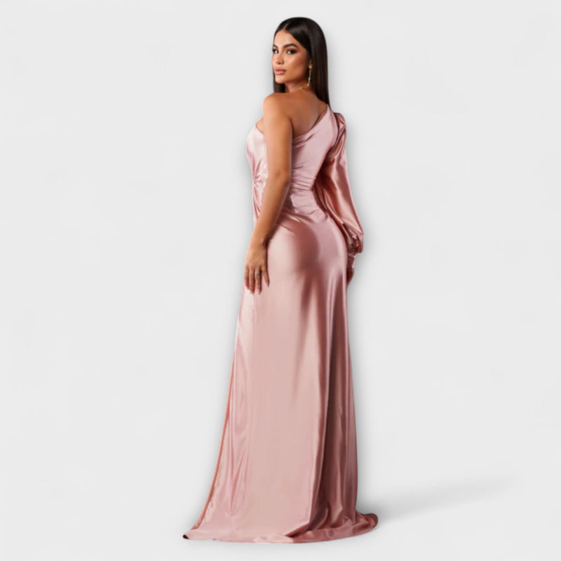Elisa - Elegant klänning med finess